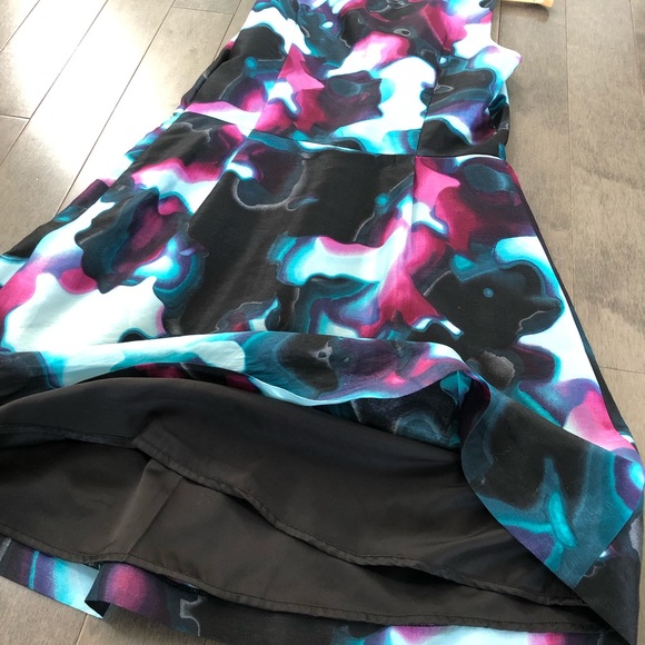 Kenzie Multicolor Fit & Flare Dress Size Small - Picture 4 of 7